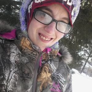 Meet your Posher, April rose wind